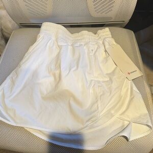Lululemon white tennis skirt